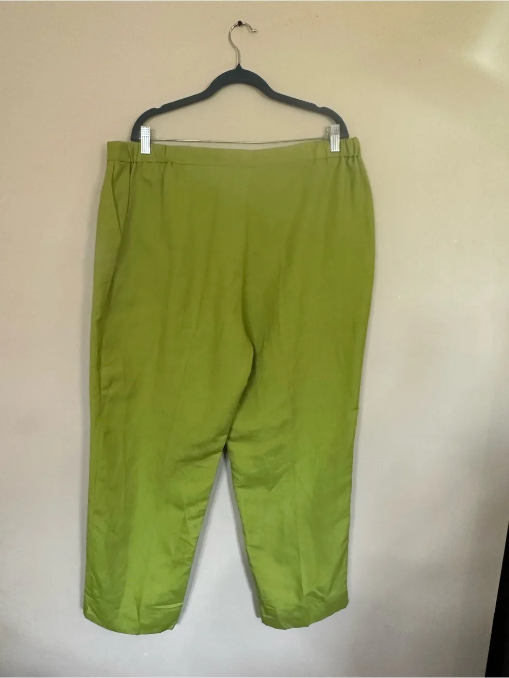 Kasper Lime Green Straight Leg Crop Pants